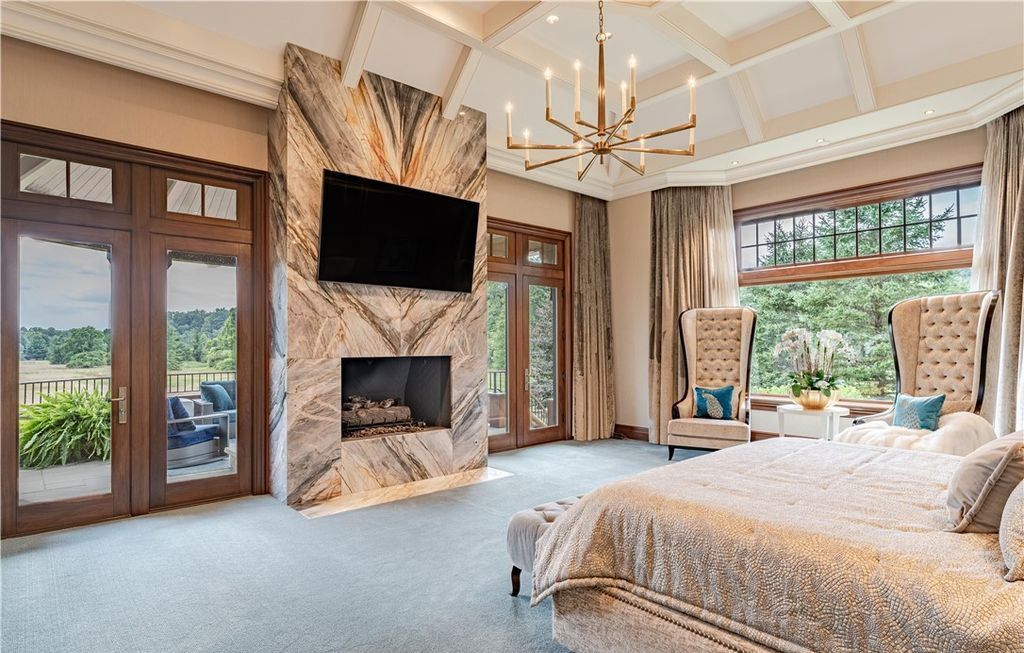 Masterpiece Estate in Ohio with Unique Amenities and Impeccable Craftsmanship Listed for 19995000 16 | Arquitetura | Arquitetura