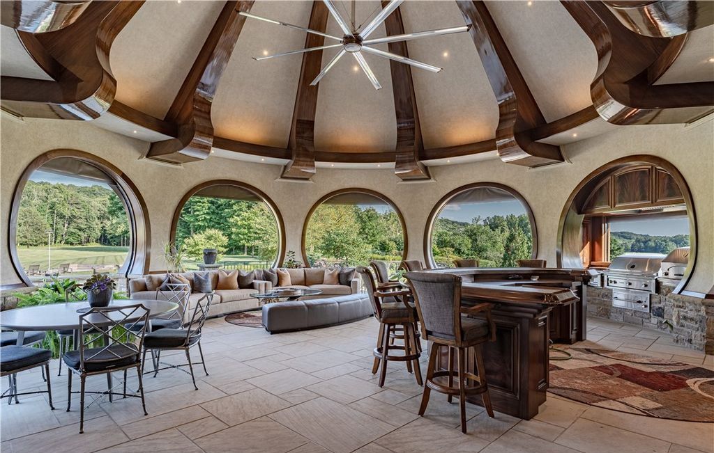 Masterpiece Estate in Ohio with Unique Amenities and Impeccable Craftsmanship Listed for 19995000 34 | Arquitetura | Arquitetura