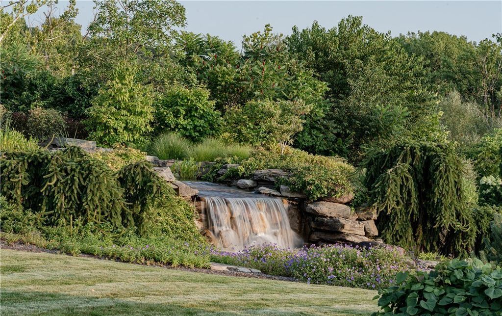 Masterpiece Estate in Ohio with Unique Amenities and Impeccable Craftsmanship Listed for 19995000 37 | Arquitetura | Arquitetura