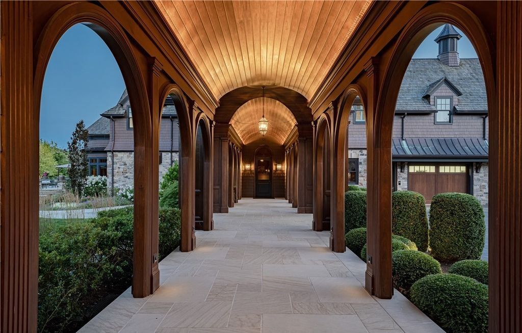 Masterpiece Estate in Ohio with Unique Amenities and Impeccable Craftsmanship Listed for 19995000 42 | Arquitetura | Arquitetura