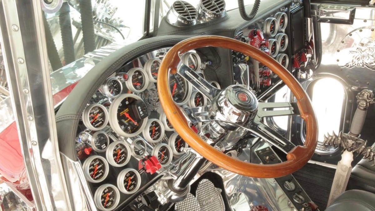 10303897 original | Curiosidades | caminhão, curiosidades, incrível