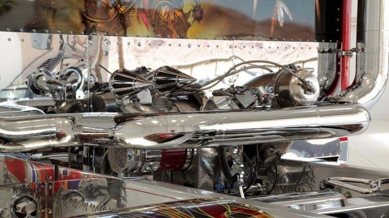 10304253 original | Curiosidades | caminhão, curiosidades, incrível