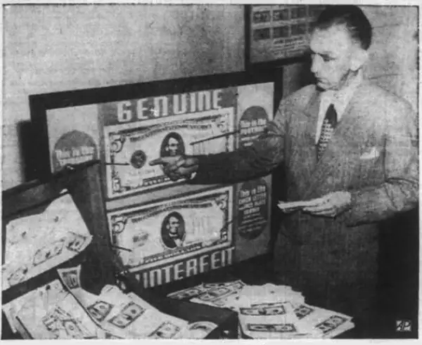 111979426 Marshall News Messenger of Marshall TX 1949 | Bizarro | 171, curioso, dinheiro, falsificação